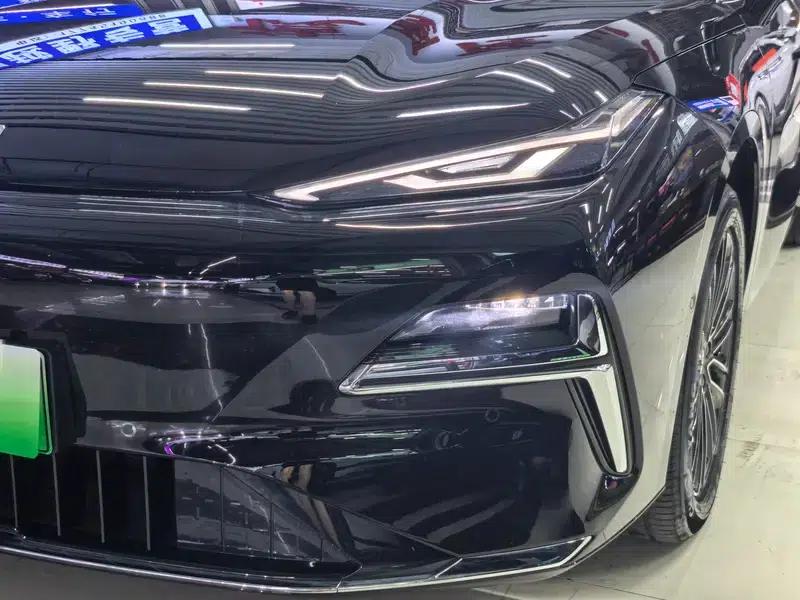 Galaxy Star 8 PHEV 2026 Model 225km EM-i Voyager Nautical Edition — миниатюра 6
