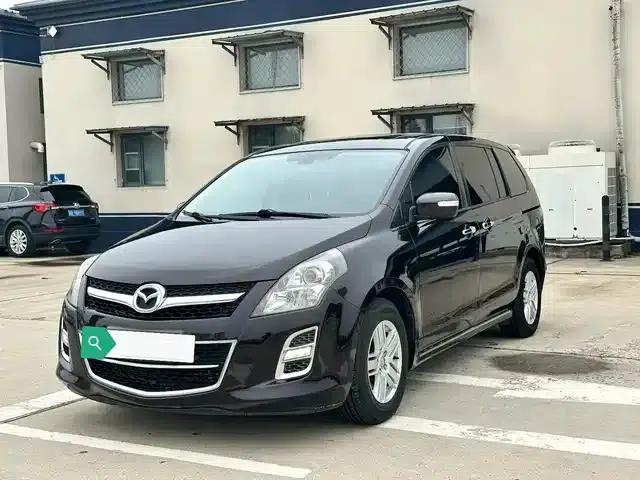 Mazda 8 2015 2.5L Supreme Edition