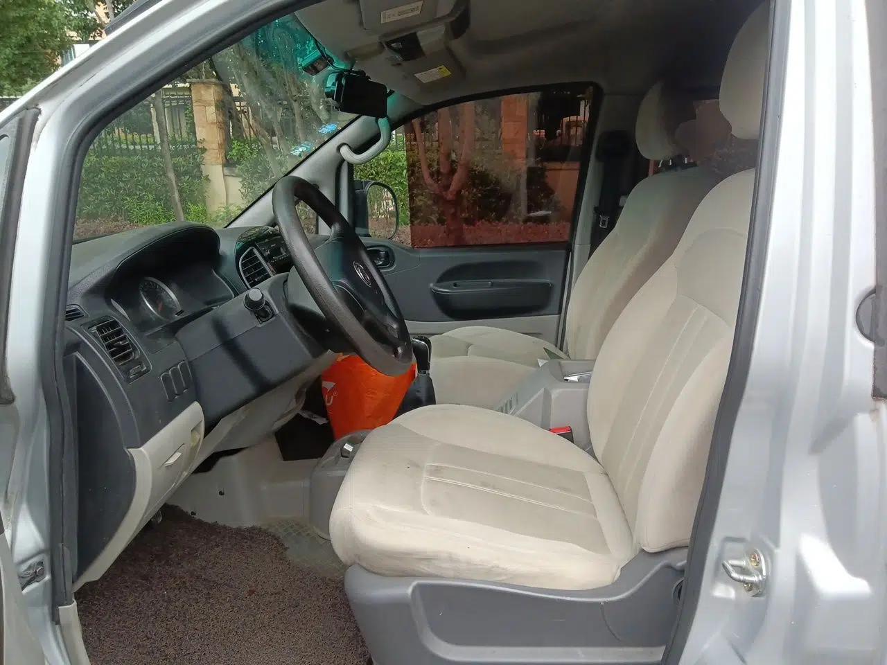 FORTHING Lingzhi 2017 Restyled M3L 1.6L 7-Seater Comfort Version — миниатюра 15