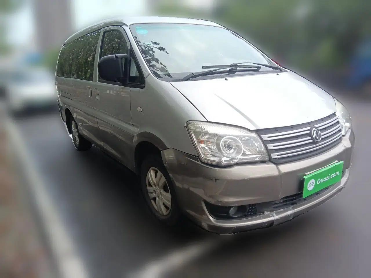 FORTHING Lingzhi 2017 Restyled M3L 1.6L 7-Seater Comfort Version — миниатюра 3
