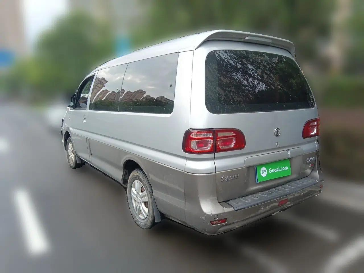 FORTHING Lingzhi 2017 Restyled M3L 1.6L 7-Seater Comfort Version — миниатюра 4