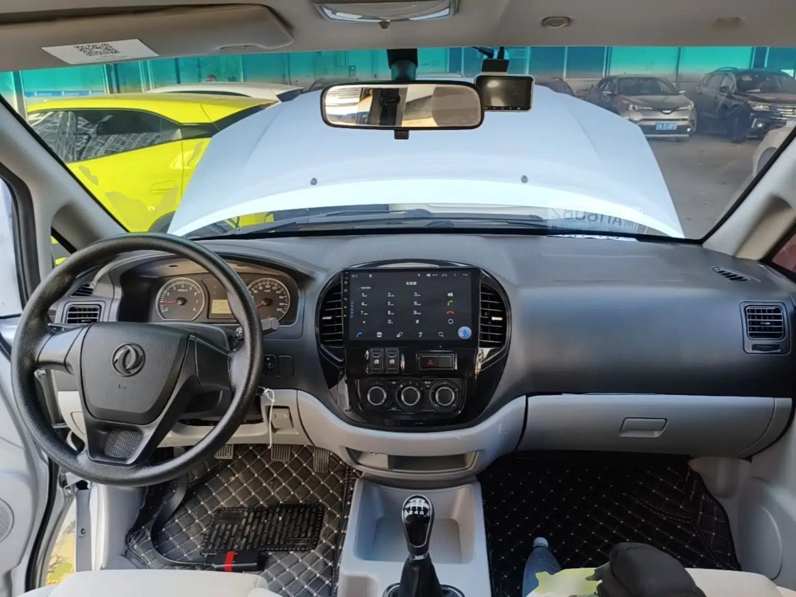 FORTHING Lingzhi 2018 M3 1.5L 5-Seat Base Model — миниатюра 12