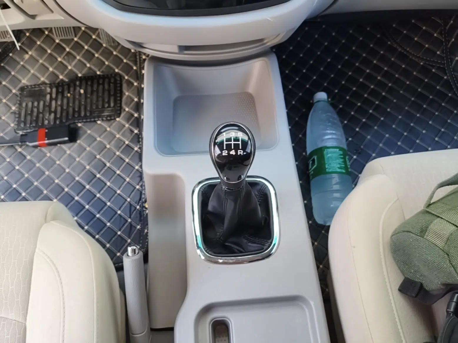 FORTHING Lingzhi 2018 M3 1.5L 5-Seat Base Model — миниатюра 16
