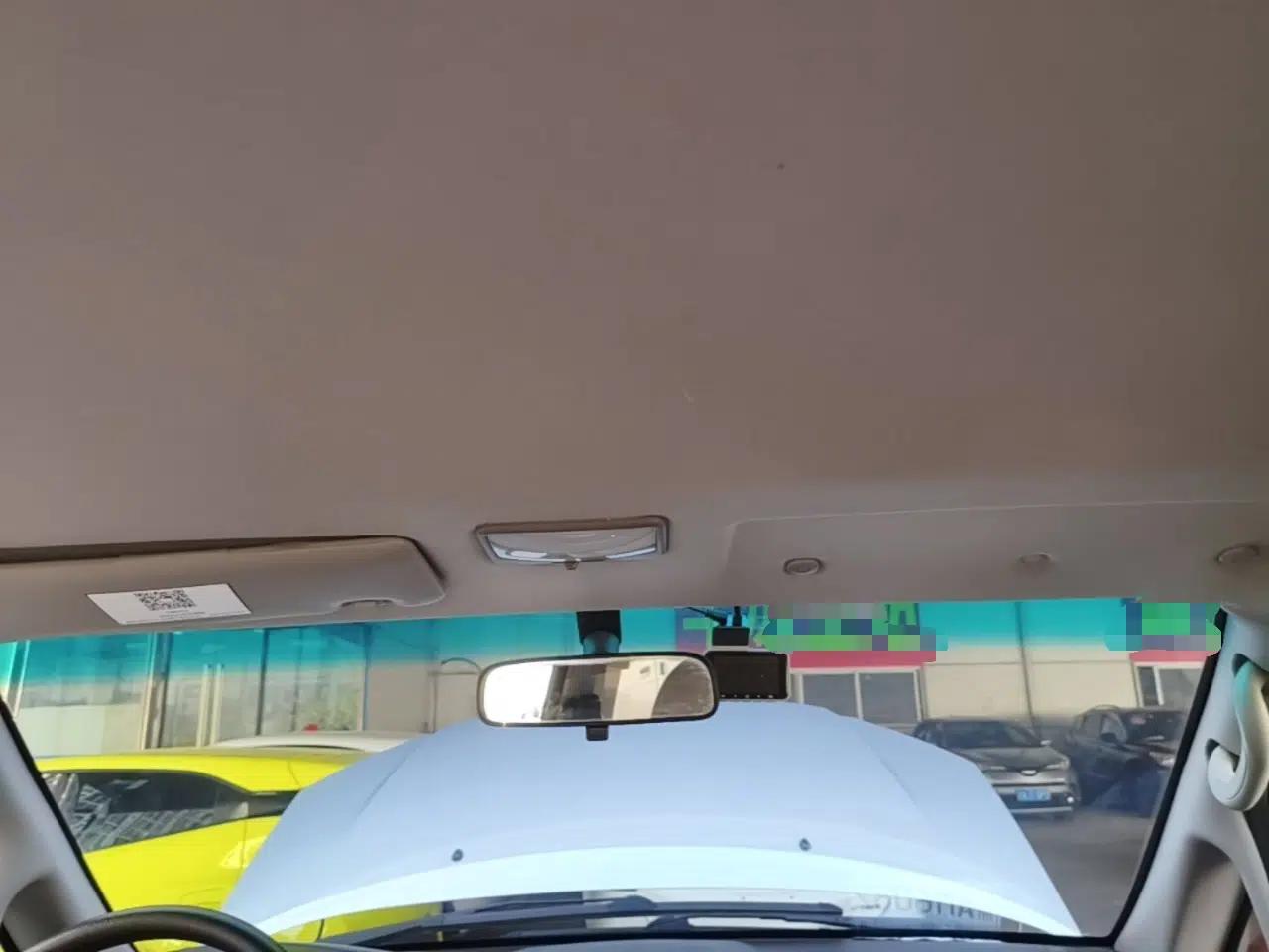 FORTHING Lingzhi 2018 M3 1.5L 5-Seat Base Model — миниатюра 21