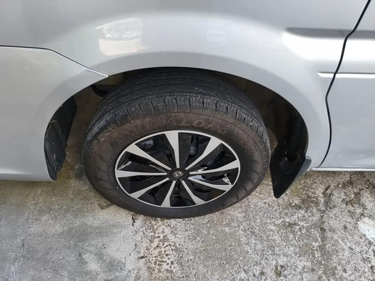 FORTHING Lingzhi 2018 M3 1.5L 5-Seat Base Model — миниатюра 10