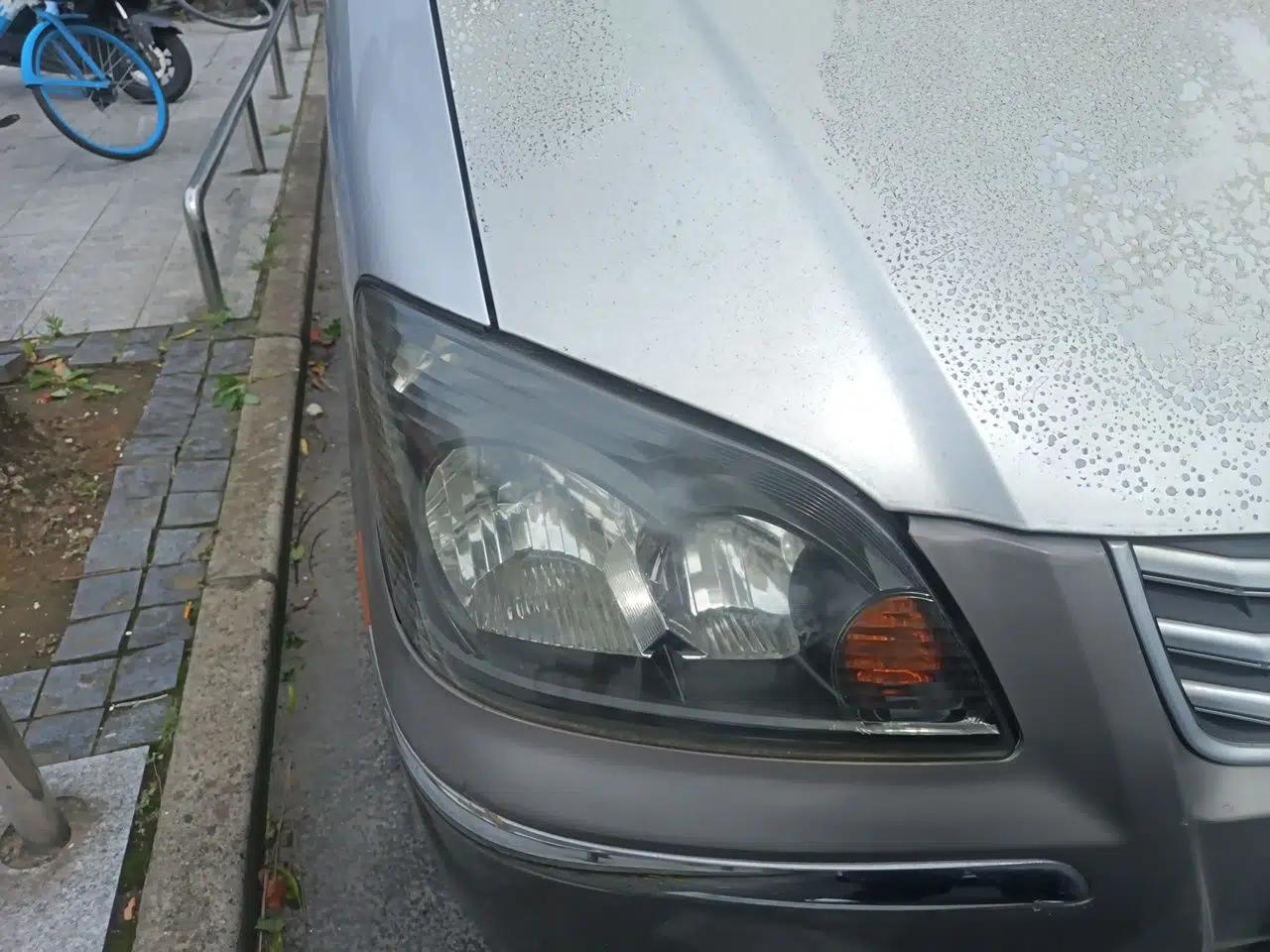 FORTHING Lingzhi 2015 V3 1.5L 7-Seater Luxury Model — миниатюра 7