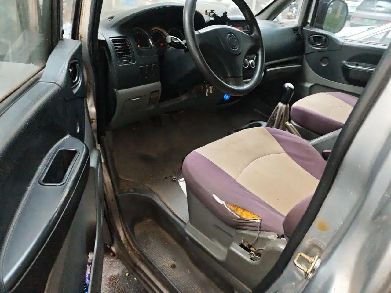 FORTHING Lingzhi 2012 Passenger Version 1.6L Comfort Edition — миниатюра 16