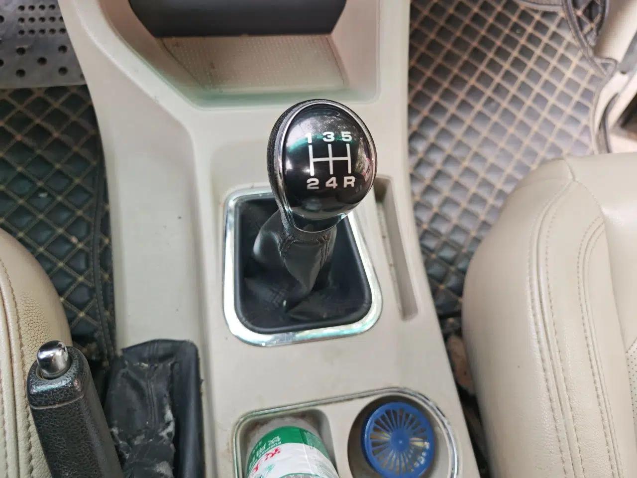 FORTHING Lingzhi 2018 M5L 1.6L 7-Seater Luxury Model — миниатюра 14