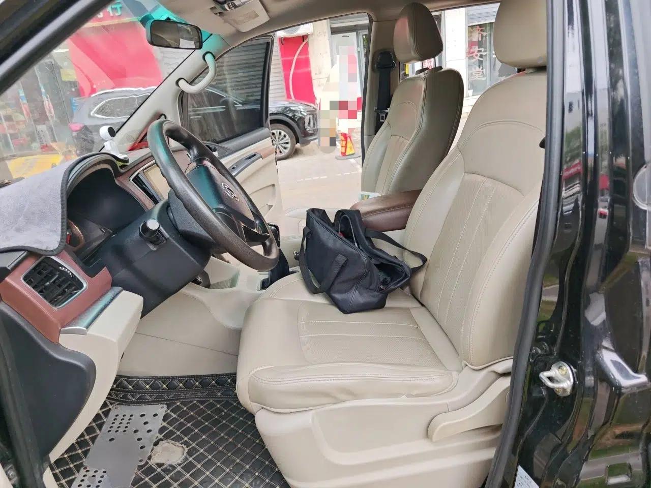 FORTHING Lingzhi 2018 M5L 1.6L 7-Seater Luxury Model — миниатюра 15