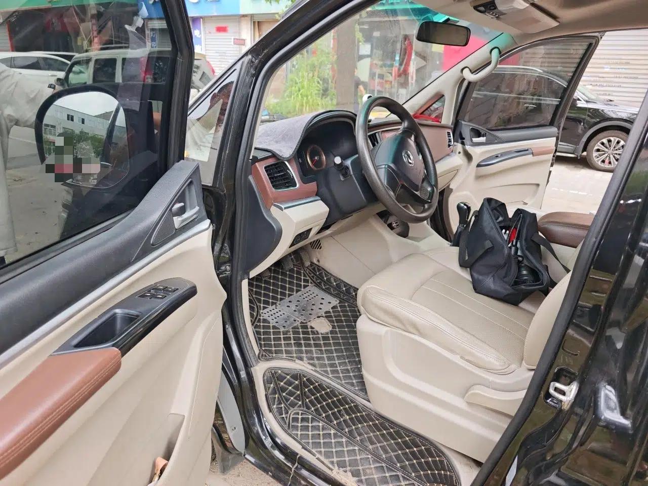 FORTHING Lingzhi 2018 M5L 1.6L 7-Seater Luxury Model — миниатюра 16