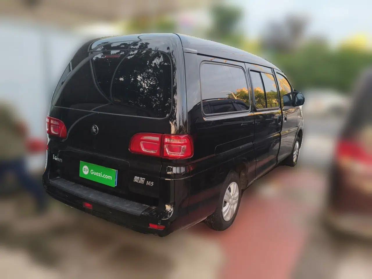 FORTHING Lingzhi 2023 M5L 1.6L Base Model 5 Seats — миниатюра 6