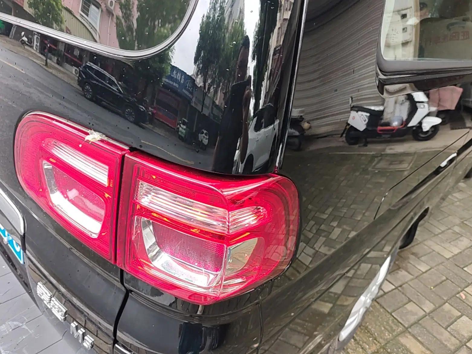FORTHING Lingzhi 2024 M5L 1.5T Manual Base Model 7 Seats — миниатюра 9