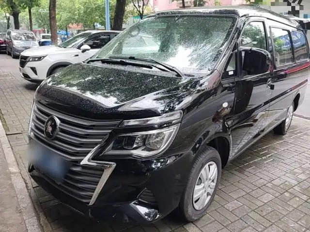 FORTHING Lingzhi 2024 M5L 1.5T Manual Base Model 7 Seats
