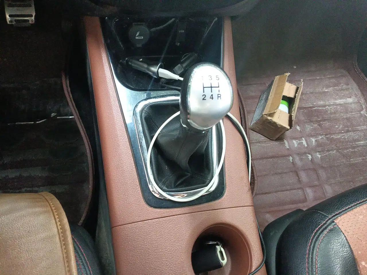 FORTHING Joyear X5 2013 1.8T Manual Luxury Model — миниатюра 14
