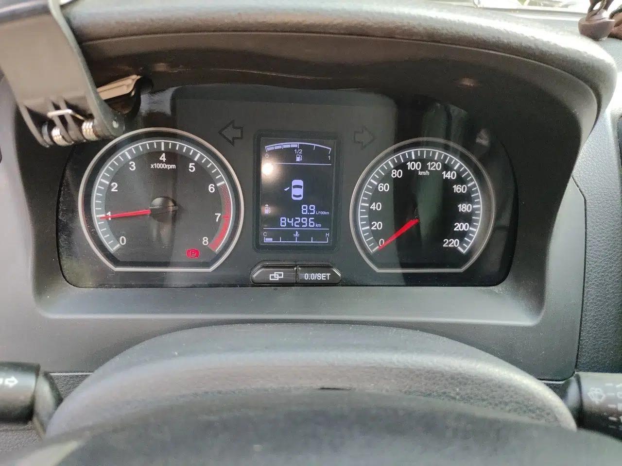 FORTHING Joyear X5 2013 1.6L Manual Luxury Model China IV Standard — миниатюра 11