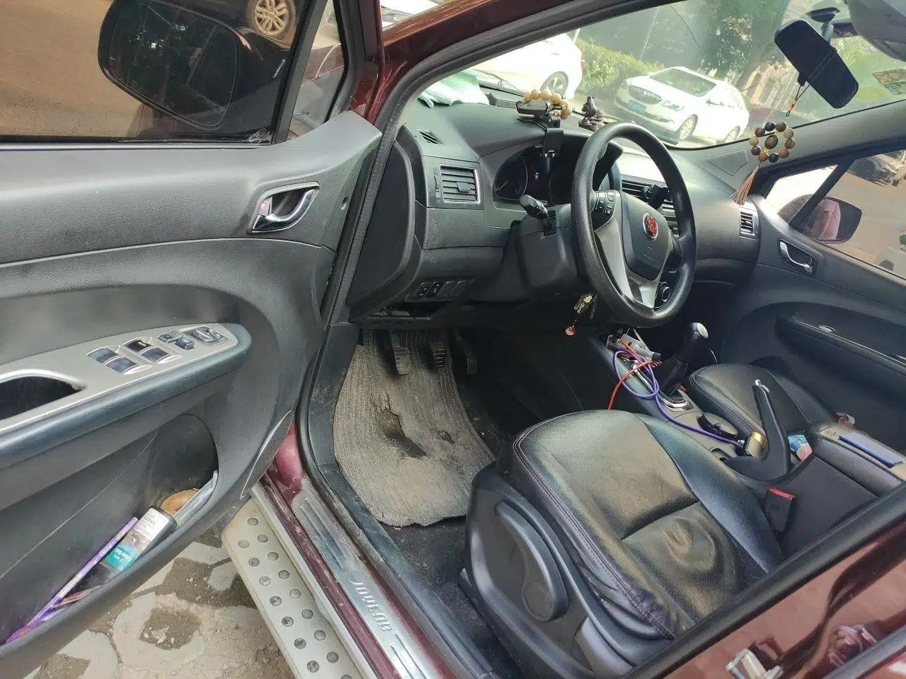 FORTHING Joyear X5 2013 1.6L Manual Luxury Model China IV Standard — миниатюра 16
