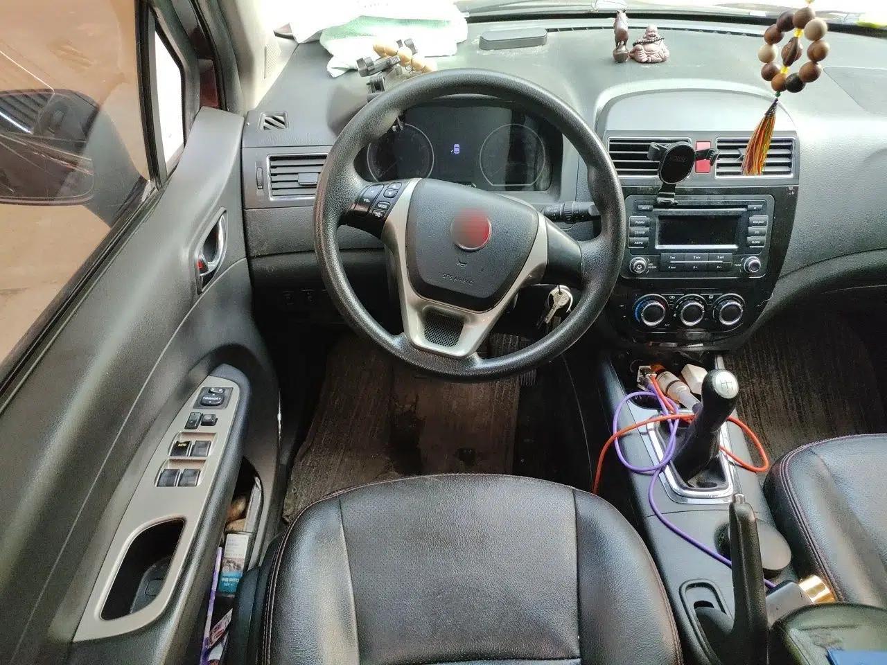 FORTHING Joyear X5 2013 1.6L Manual Luxury Model China IV Standard — миниатюра 10