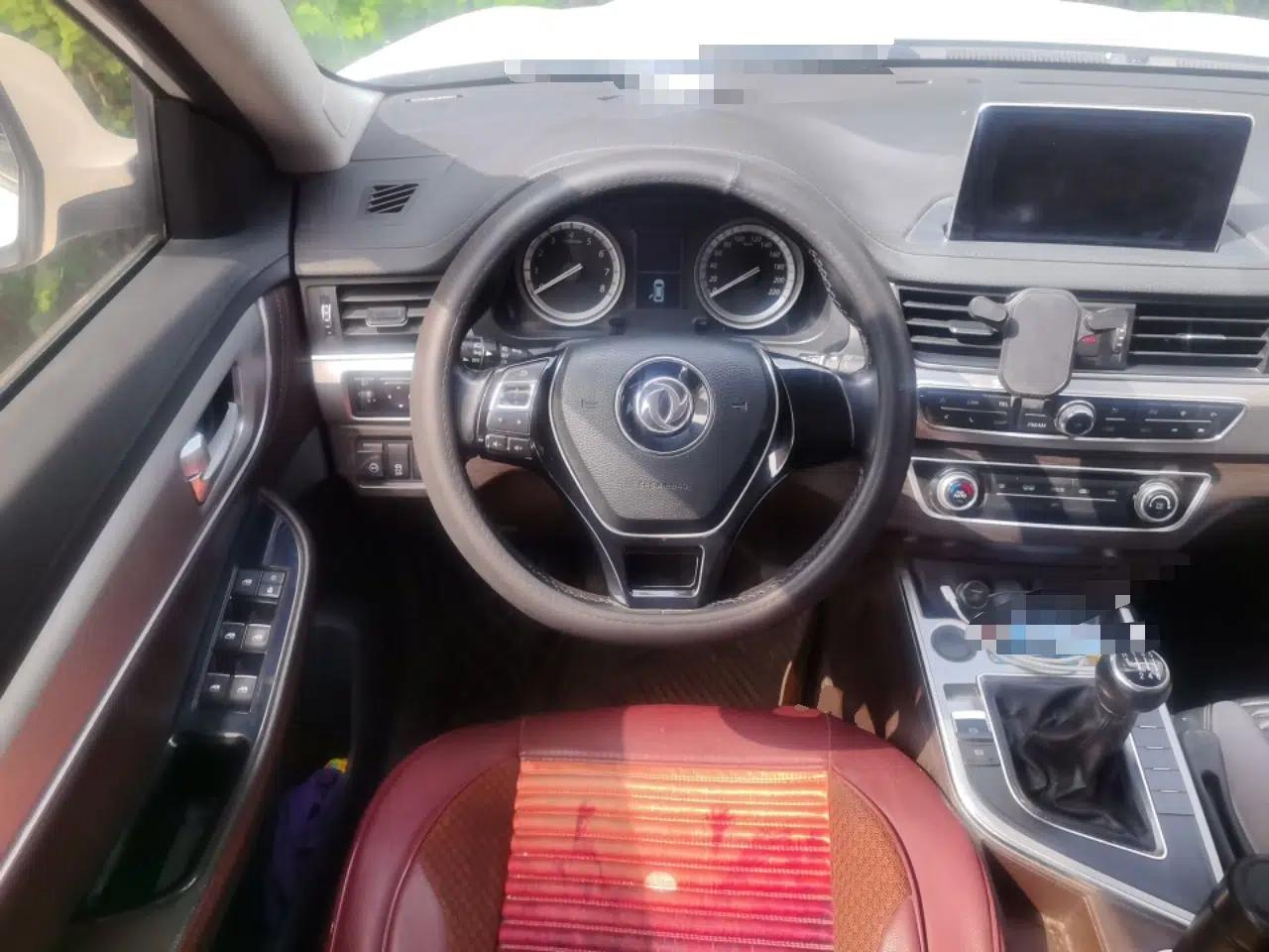 FORTHING Joyear X5 2017 2.0L Manual Luxury Version — миниатюра 10