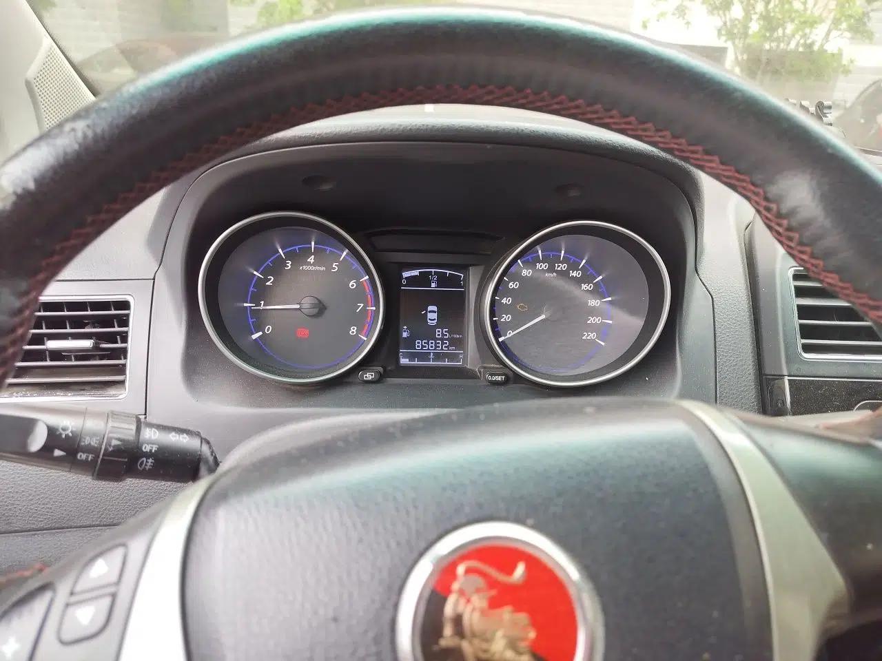 FORTHING Joyear X5 2013 1.6L Manual Luxury Model China V Standard — миниатюра 11