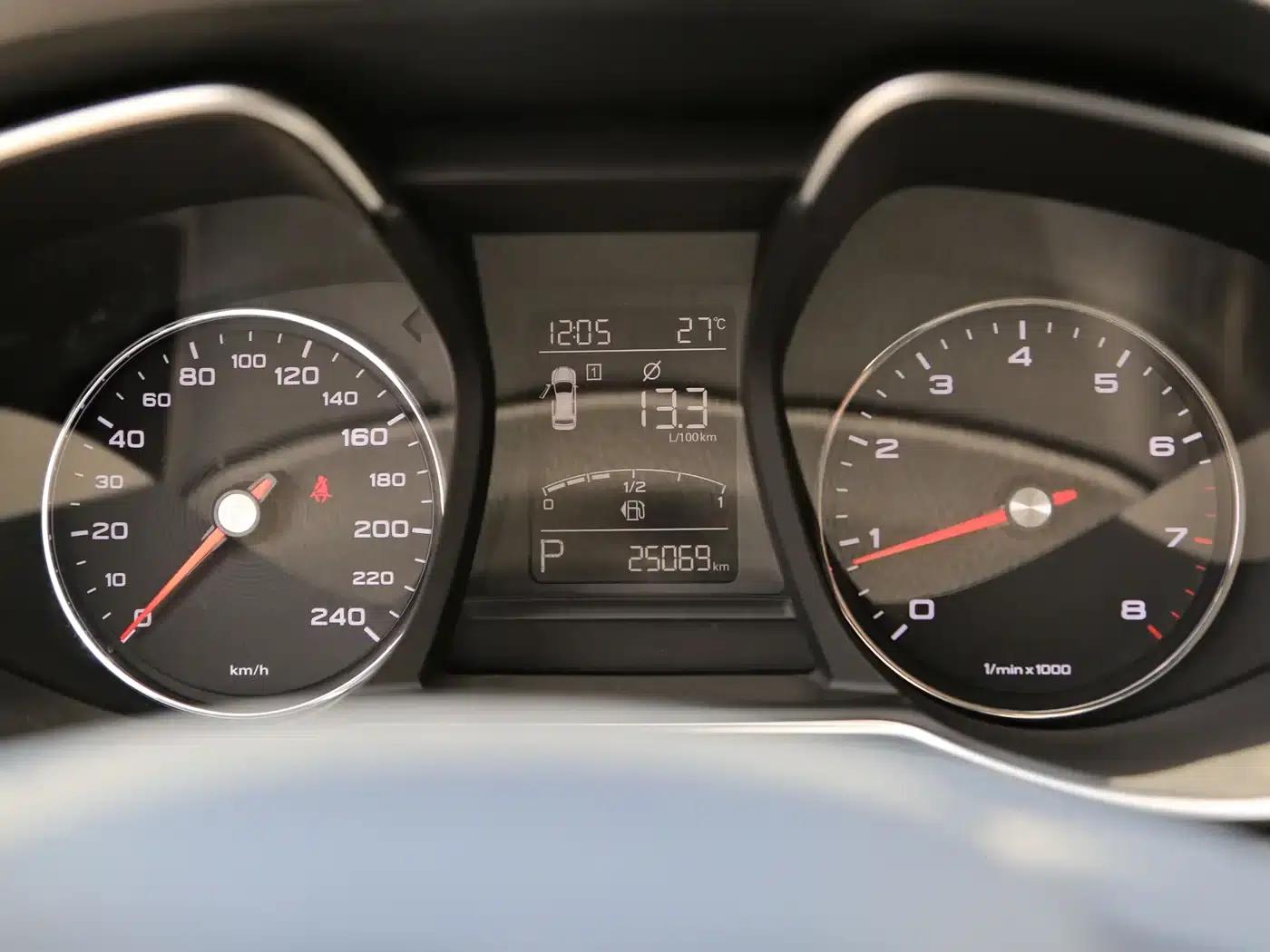 MG6 2019 20T Automatic Sport Edition — миниатюра 6