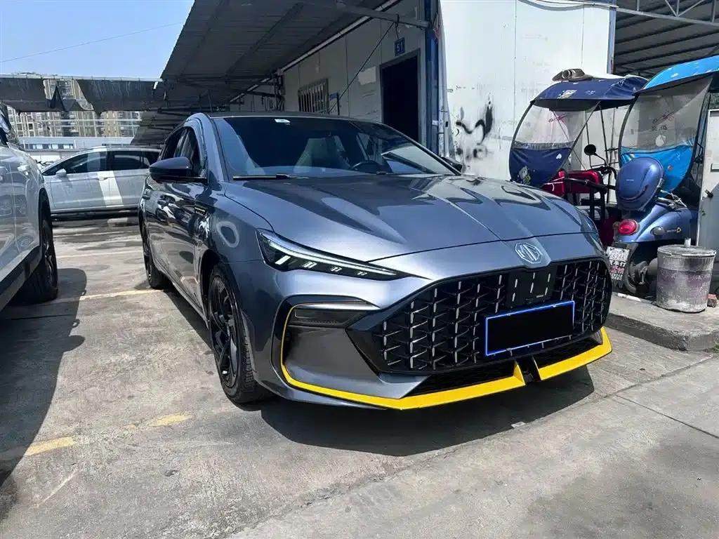 MG6 2021 Pro 1.5T Automatic Luxury Edition — миниатюра 3