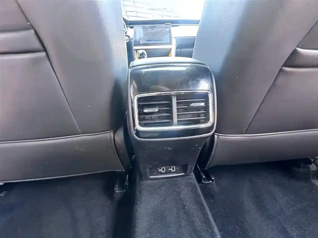 MG6 2021 Pro 1.5T Automatic Luxury Edition — миниатюра 8