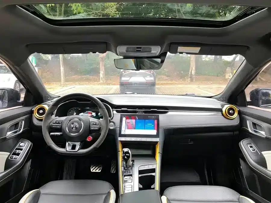 MG6 2021 Pro 1.5T Automatic Trophy Intelligent Driving Flagship Edition — миниатюра 4