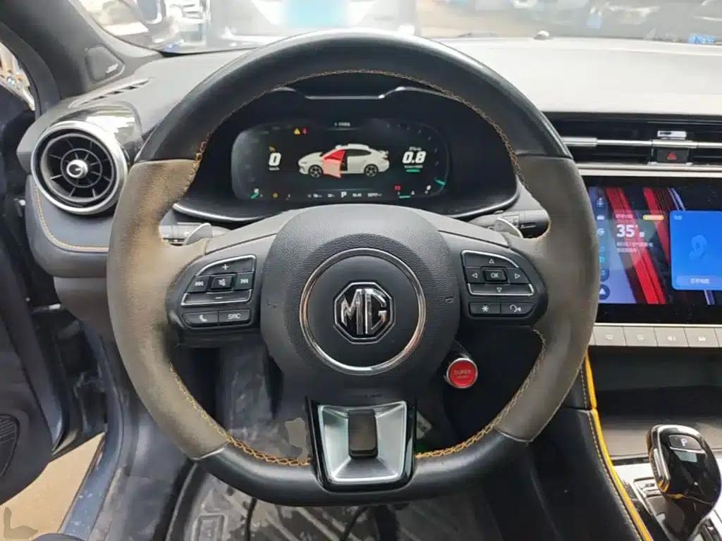 MG6 2021 Pro 1.5T Automatic Trophy Flagship Edition — миниатюра 11