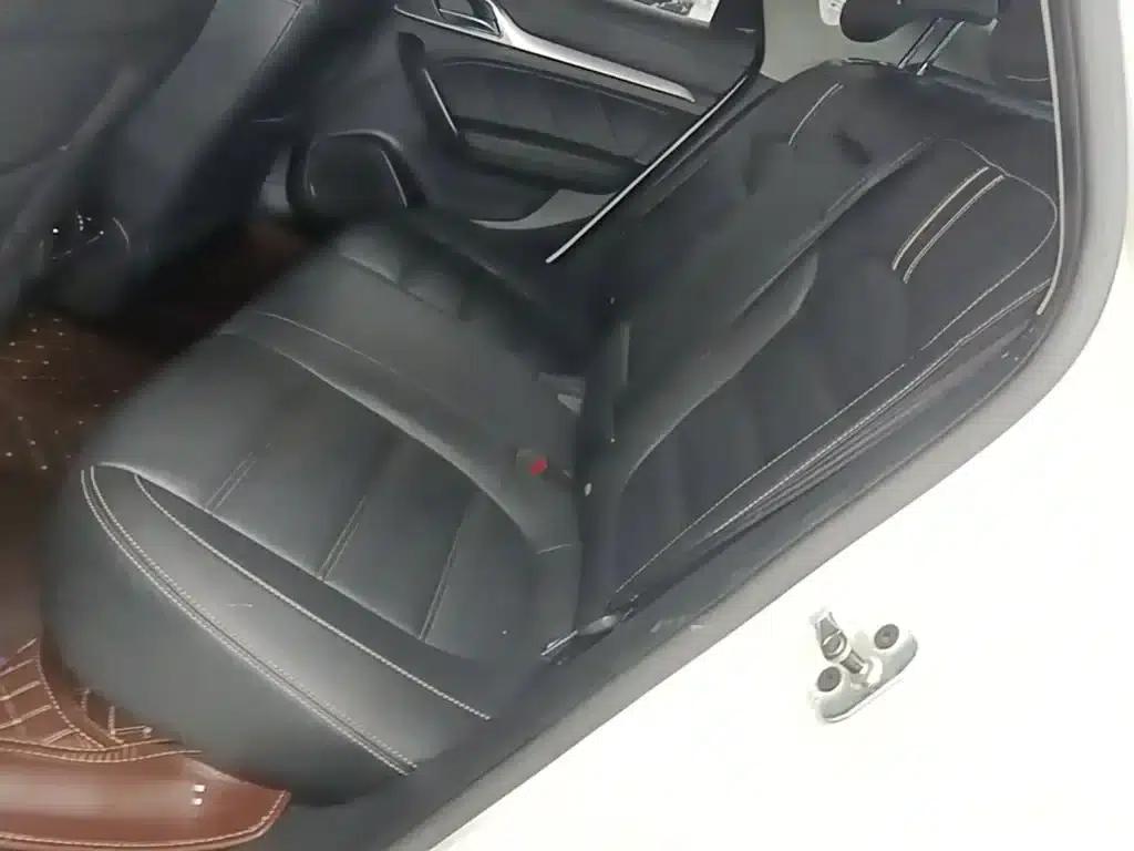 MG6 2019 20T Automatic Sport Edition — миниатюра 17