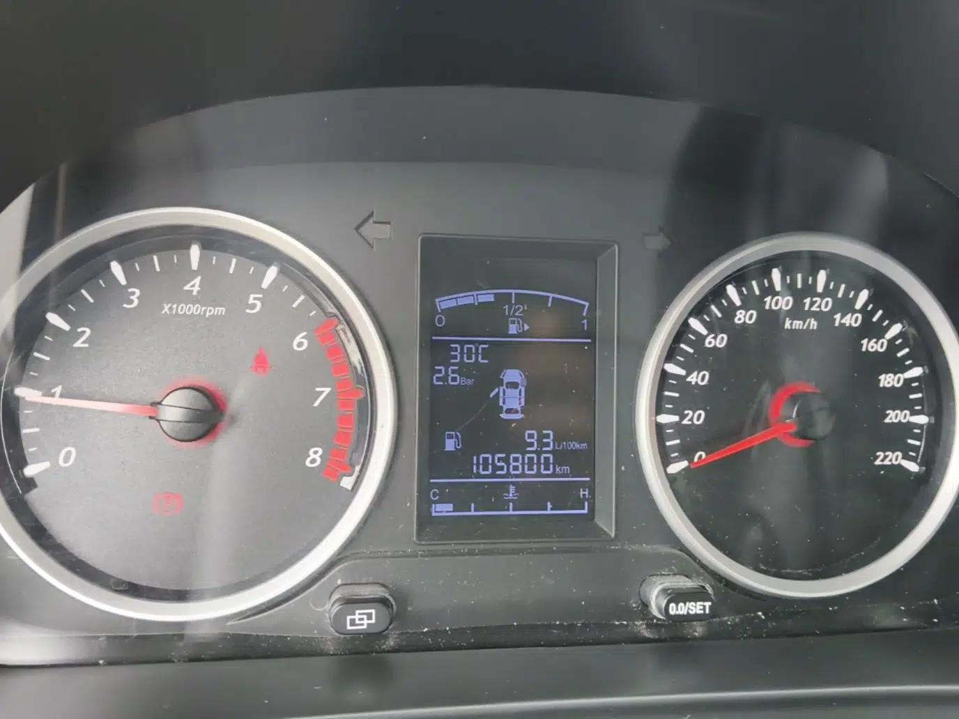 FORTHING SX6 2019 1.6L Manual Luxury Model China VI Standard — миниатюра 14