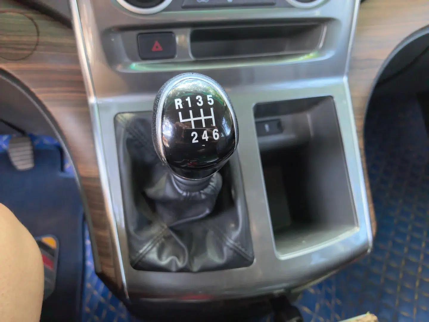 FORTHING Lingzhi PLUS 2021 2.0L Manual Luxury 9-Seater — миниатюра 14