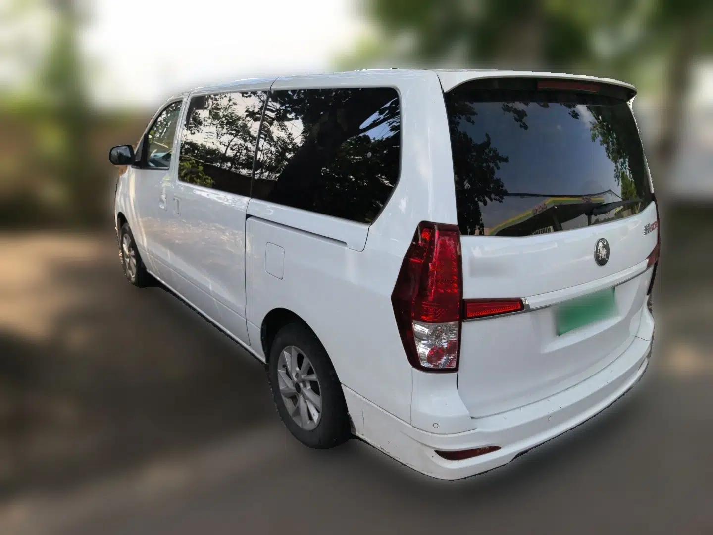 FORTHING Lingzhi PLUS 2021 2.0L Manual Luxury 9-Seater — миниатюра 4