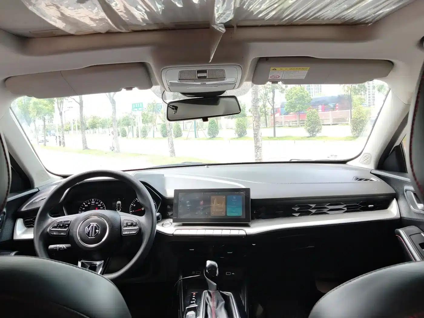 MG5 2023 180DVVT CVT Luxury Edition — миниатюра 13