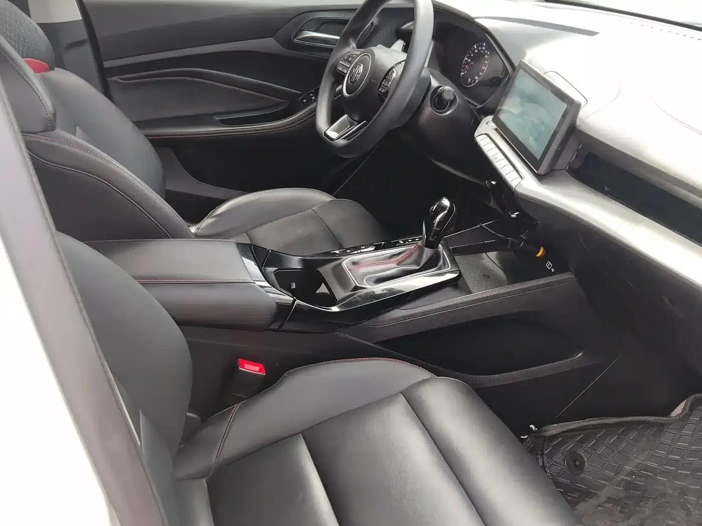 MG5 2023 180DVVT CVT Luxury Edition — миниатюра 18