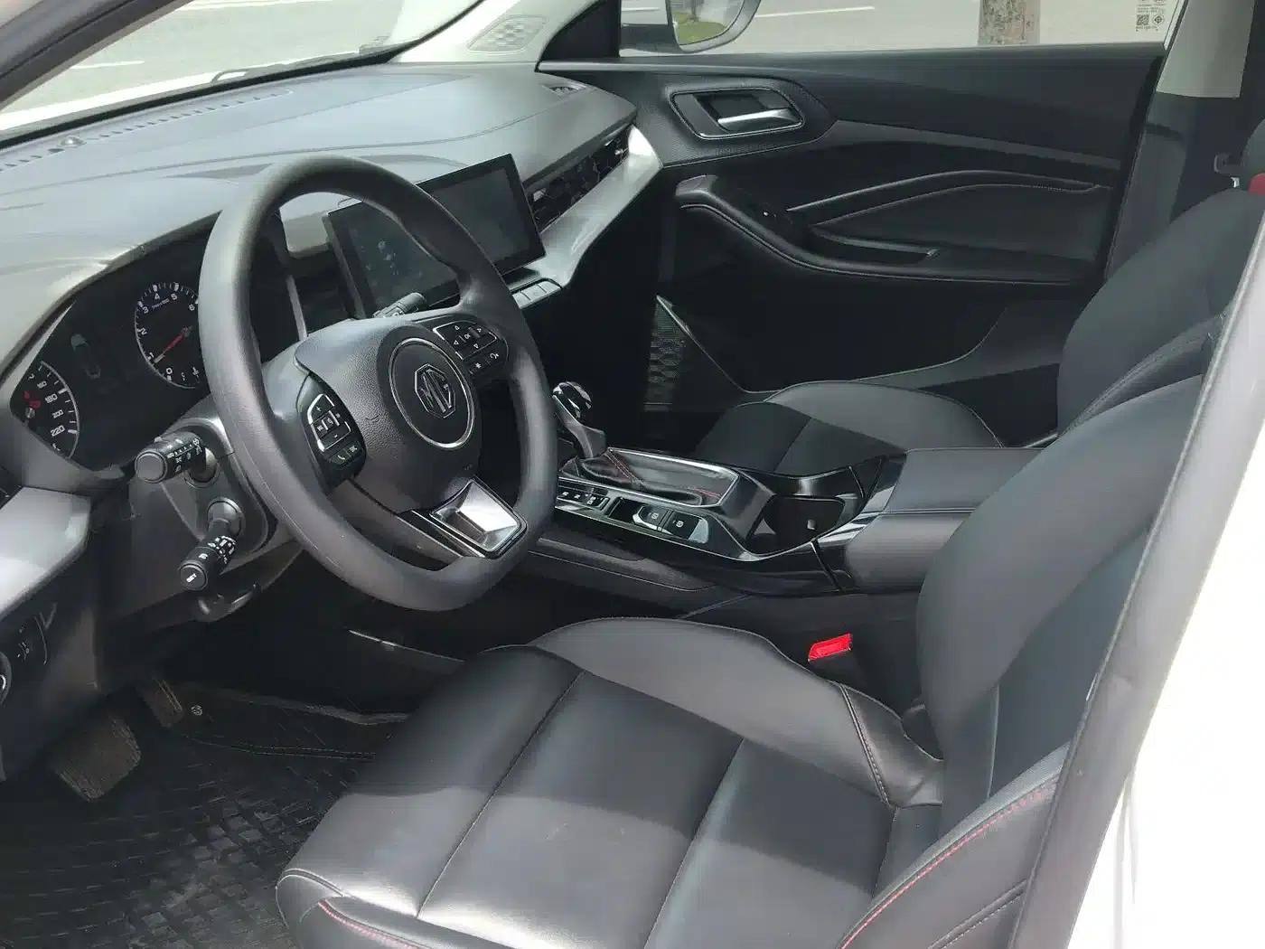 MG5 2023 180DVVT CVT Luxury Edition — миниатюра 7