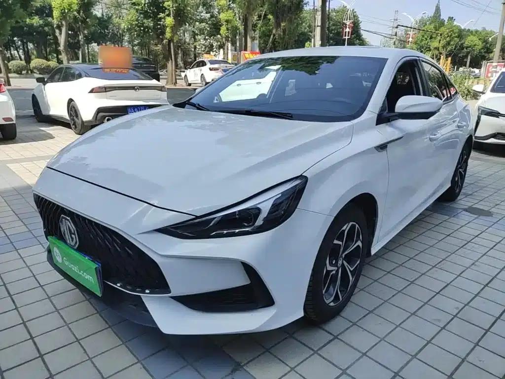 MG5 2021 Facelift 180DVVT CVT Youth Luxury Edition — миниатюра 1