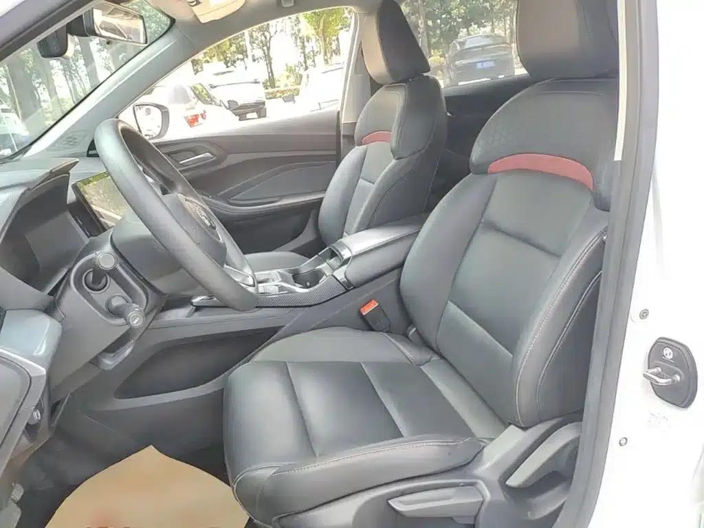MG5 2021 Facelift 180DVVT CVT Youth Luxury Edition — миниатюра 15