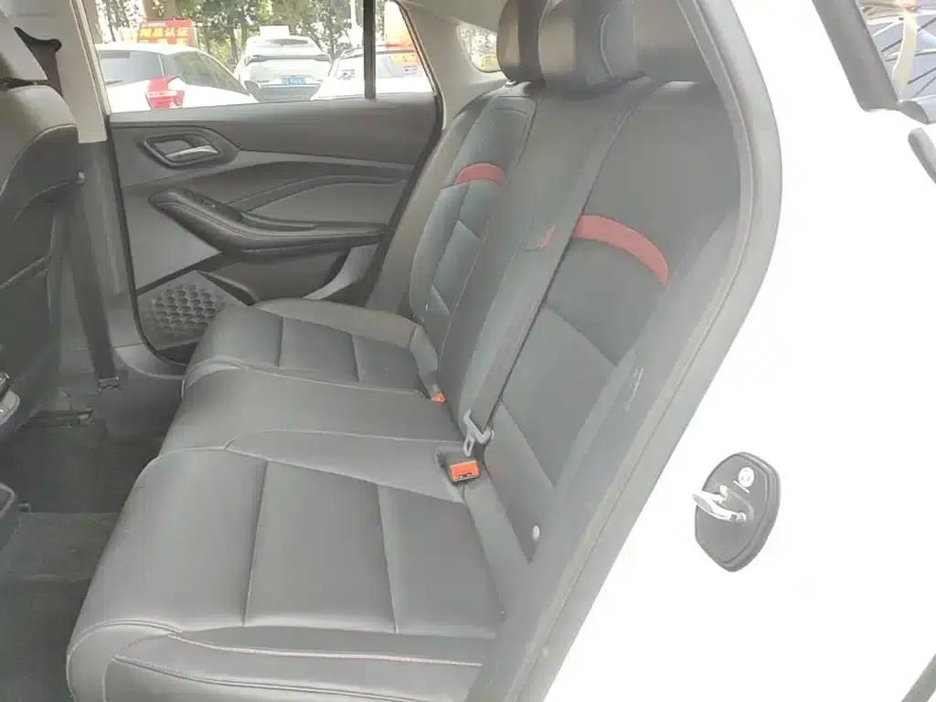 MG5 2021 Facelift 180DVVT CVT Youth Luxury Edition — миниатюра 17