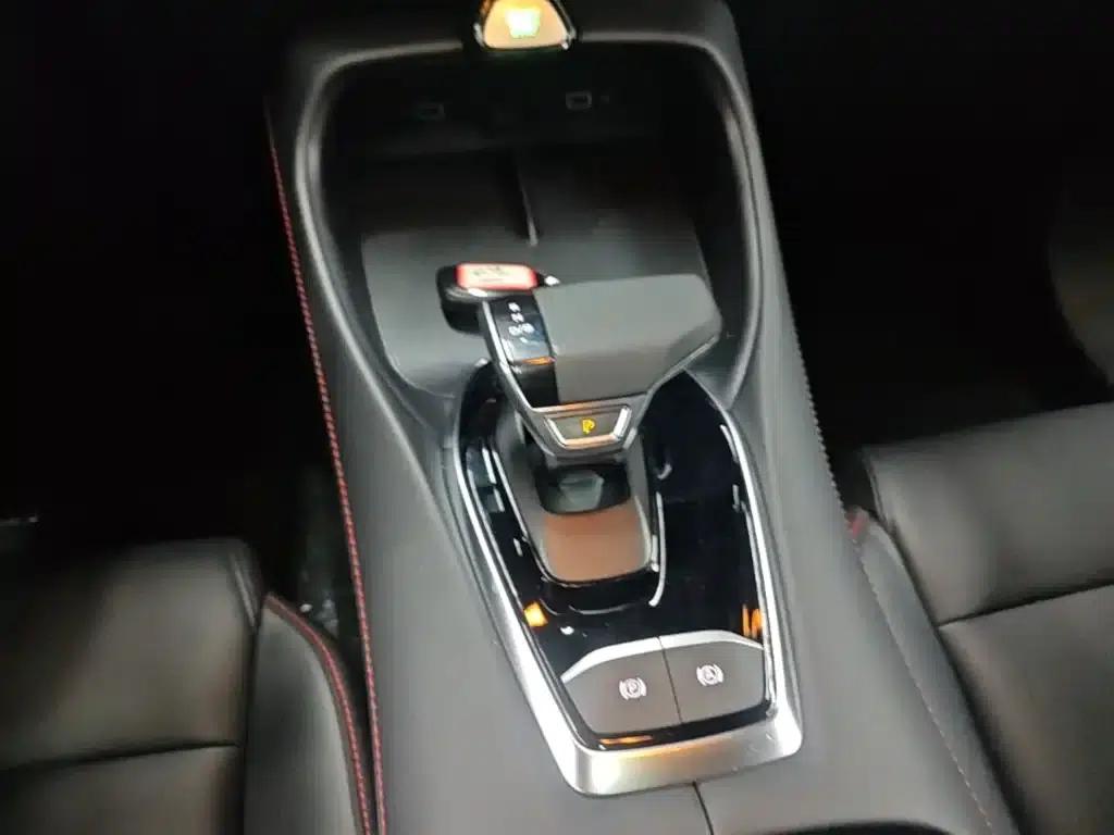 MG5 2025 300TGI Global Flagship Edition — миниатюра 14