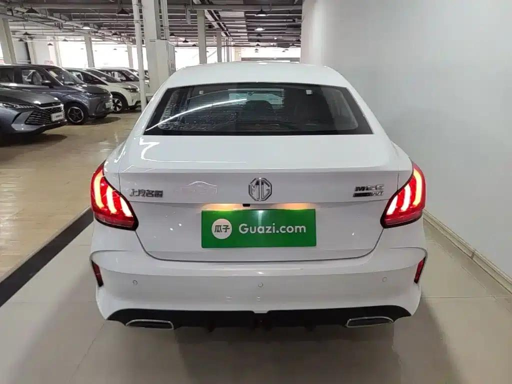 MG5 2021 180DVVT CVT Youth Luxury Edition — миниатюра 6