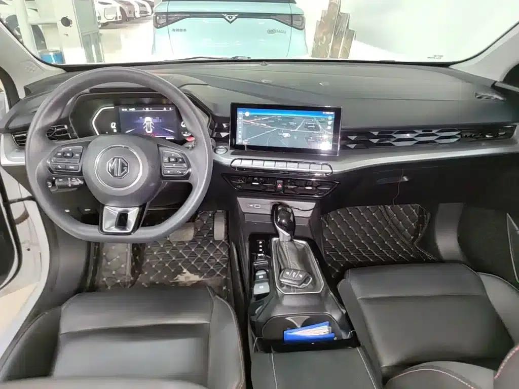 MG5 2021 180DVVT CVT Youth Luxury Edition — миниатюра 10