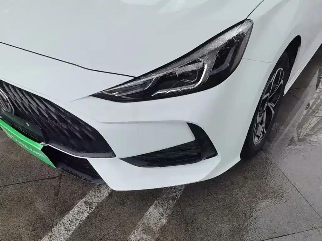 MG5 2021 Facelift 180DVVT CVT Youth Luxury Edition — миниатюра 24