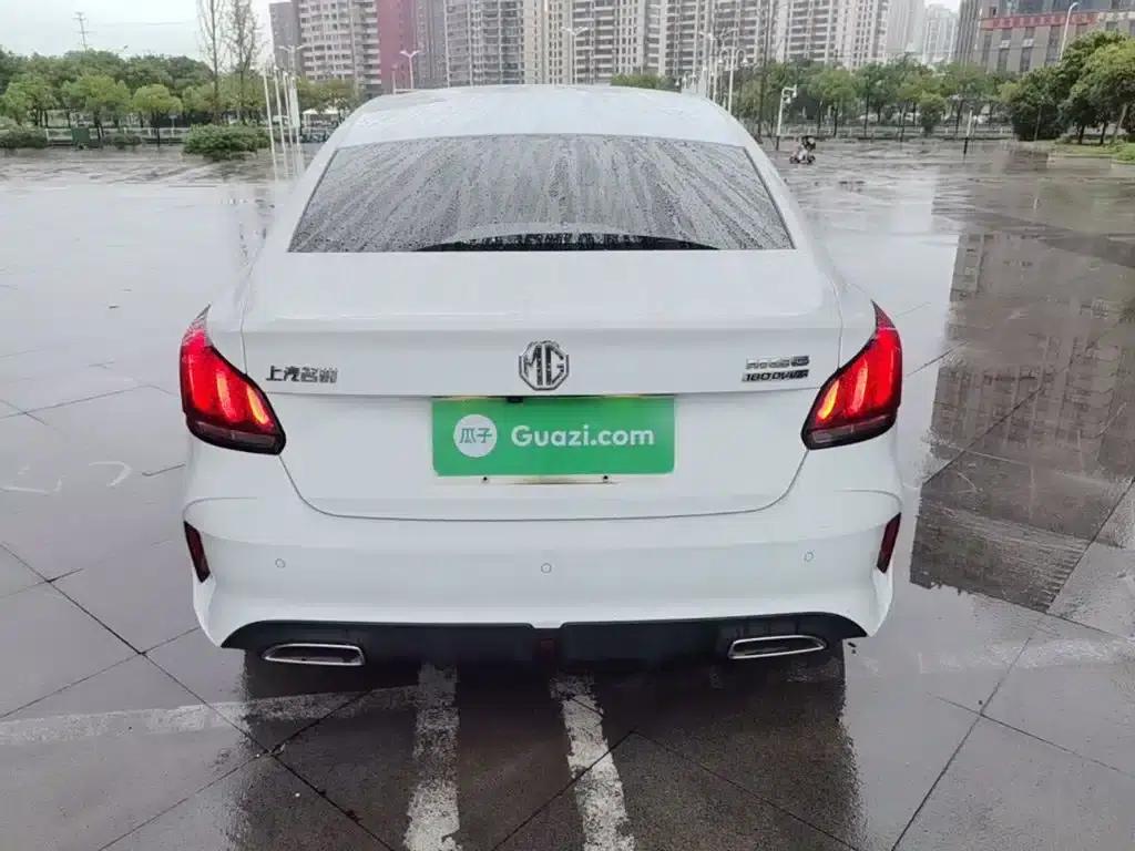 MG5 2021 Facelift 180DVVT CVT Youth Luxury Edition — миниатюра 6