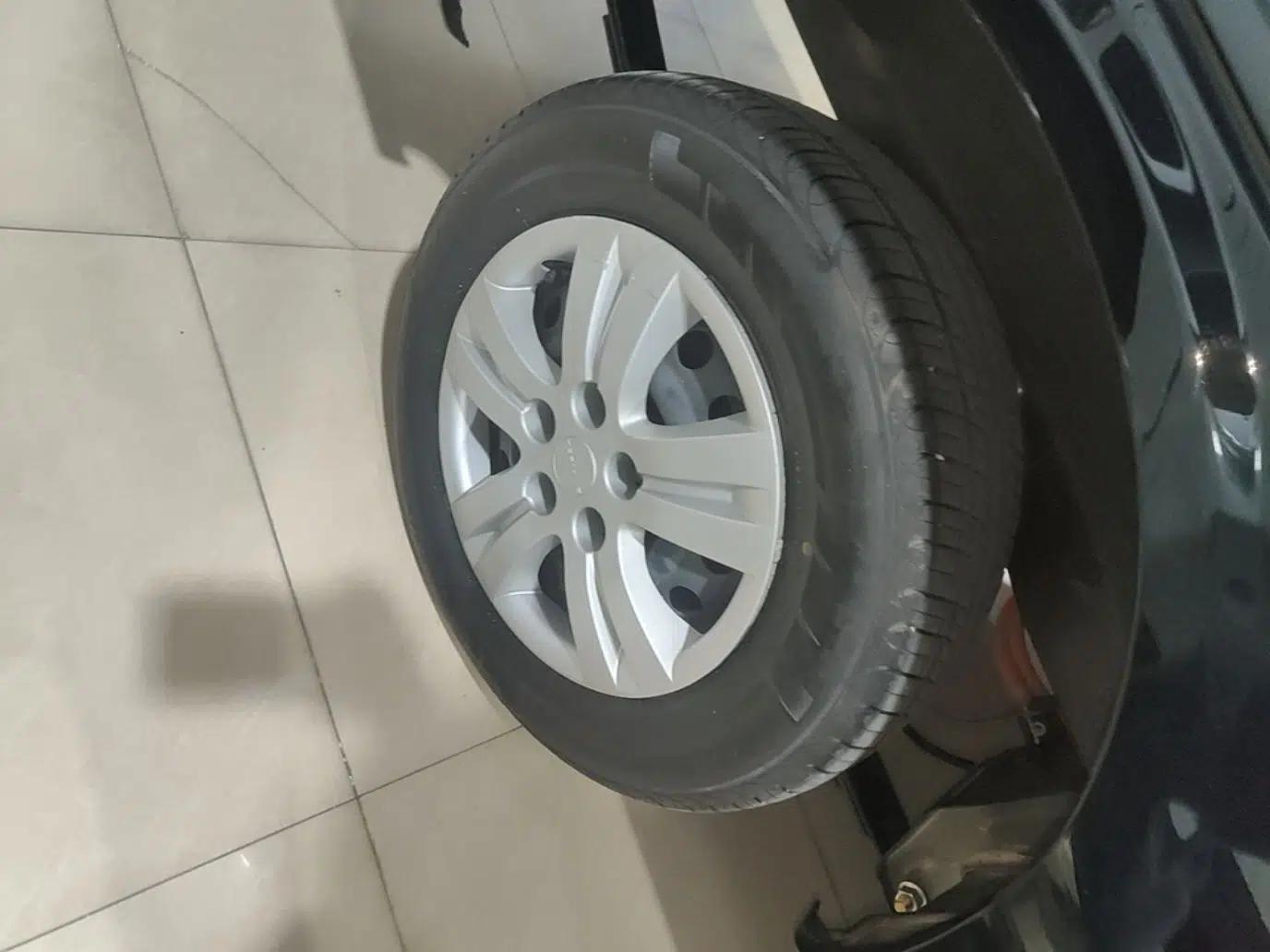 FORTHING Lingzhi M5 2025 Model, 420km Pure Electric Urban Version, 5-seater — миниатюра 11