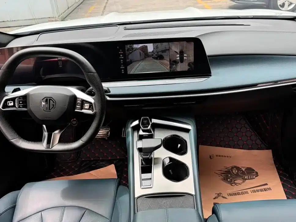 MG7 2023 2.0T Automatic Luxury Edition — миниатюра 17