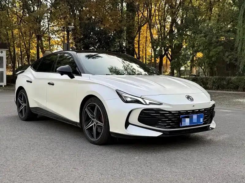MG7 2023 1.5T DCT Ultimate Comfort Edition — миниатюра 3