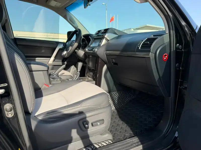 2014 Prado 4.0L Automatic TX-L — миниатюра 12