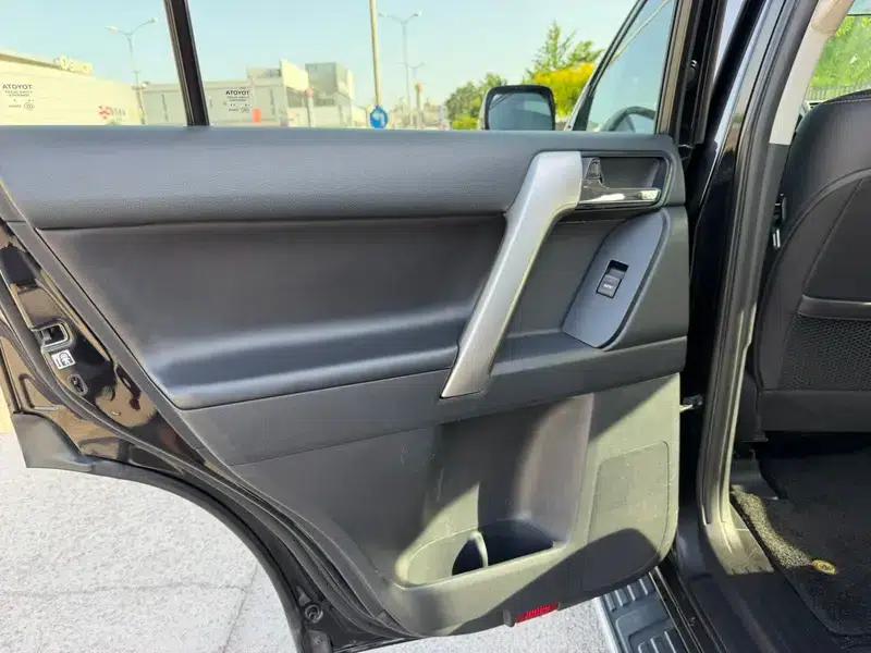 2014 Prado 4.0L Automatic TX-L — миниатюра 15