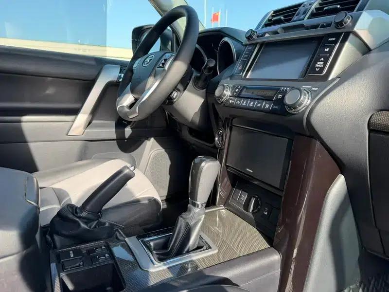2014 Prado 4.0L Automatic TX-L — миниатюра 36