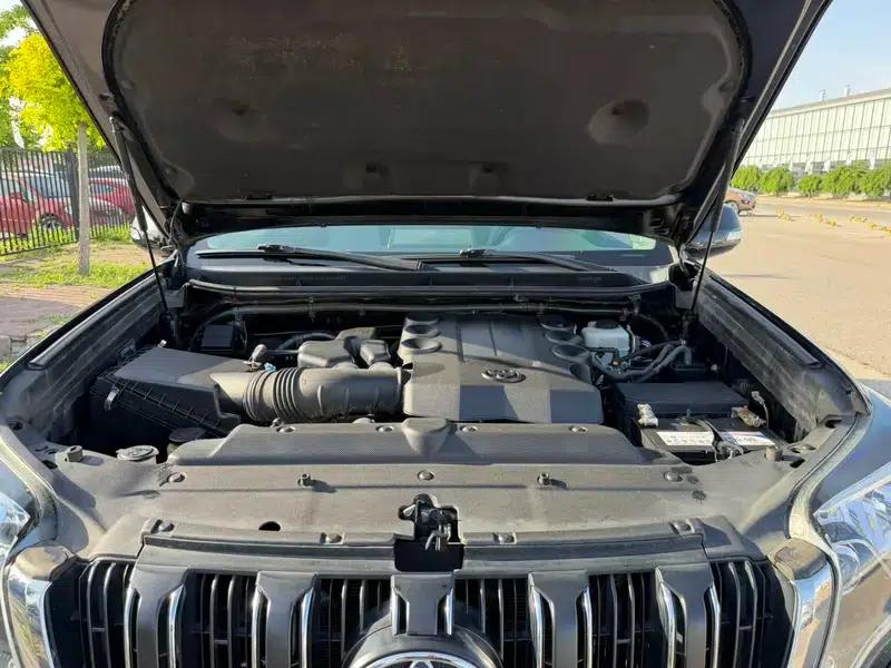 2014 Prado 4.0L Automatic TX-L — миниатюра 9